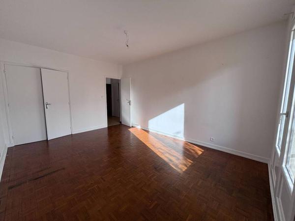 APPARTEMENT T3 A LOUER - GRENOBLE