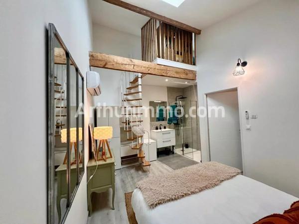 Vente                                                      Maison de ville
                        
                     4 pièces                      117 m2                     à Florensac