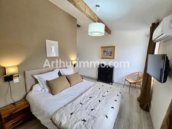 Vente                                                      Maison de ville
                        
                     4 pièces                      117 m2                     à Florensac