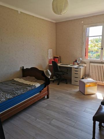 Maison T4 de 80m² avec sous-sol sur un terrain de 600m²