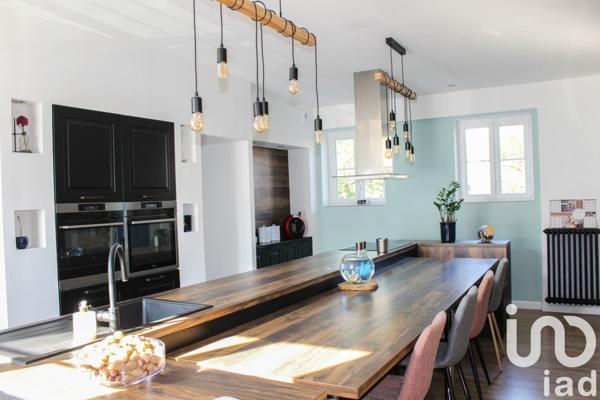 Maison à vendre 10 pièces 236 m² Les Lucs-sur-Boulogne