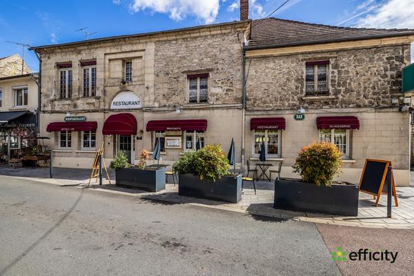 Fonds De Commerce
        
        - 240 m² Exclusivité 154 000 € *