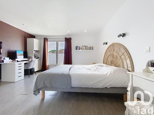 Maison à vendre 5 pièces 142 m² Loix