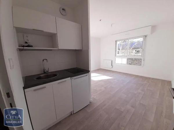 Appartement à louer 1 pièce 22.22m² Angers (49100)