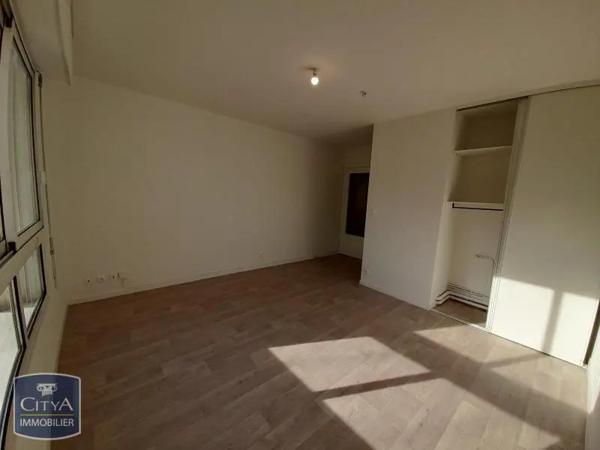 Appartement à louer 1 pièce 22.22m² Angers (49100)