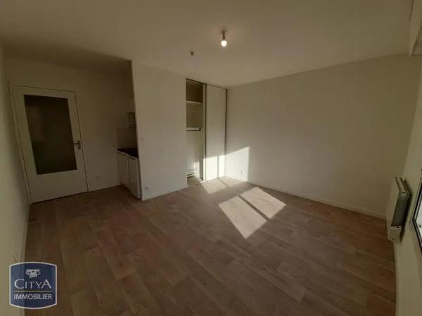 Appartement à louer 1 pièce 22.22m² Angers (49100)