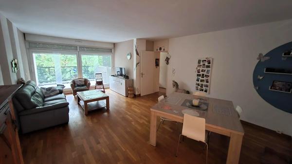 Appartement à vendre 4 pièces 98m² Croix (59170)