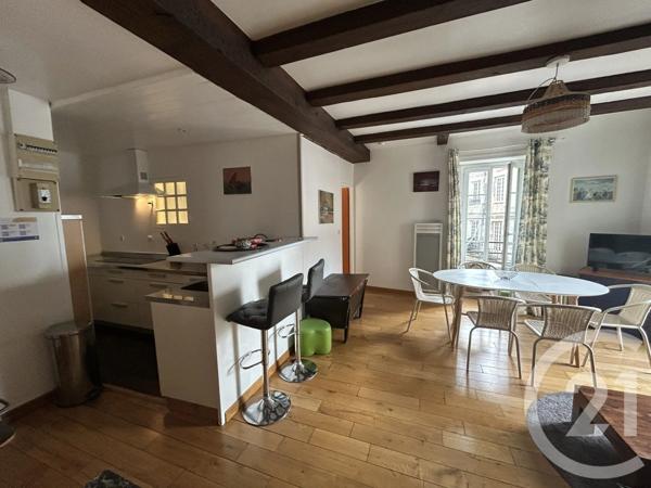 Appartement F3 à vendre  3 pièces - 59,84 m 2   LA ROCHELLE  - 17