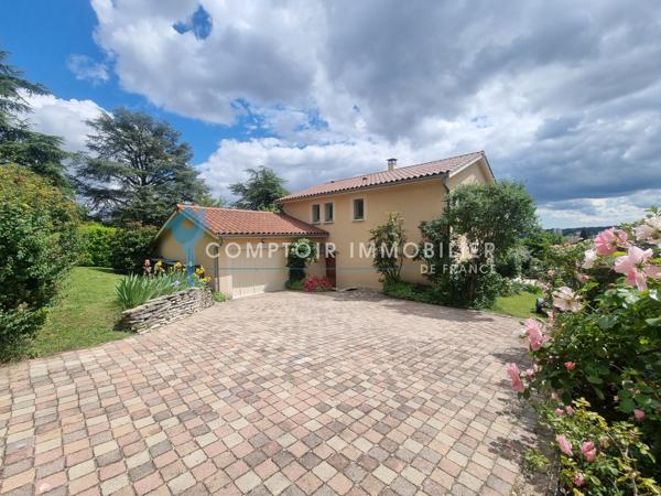 Villa
                                                                                                                                                                                                                                                                                                                        6 pièce(s)                                                                                                                                                                                                          5 chambre(s)                                                                                                                                                                                                          159  m²