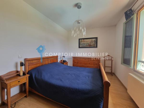 Villa
                                                                                                                                                                                                                                                                                                                        6 pièce(s)                                                                                                                                                                                                          5 chambre(s)                                                                                                                                                                                                          159  m²