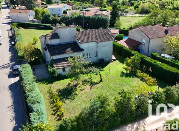 Maison à vendre 8 pièces 133 m² Aubenas