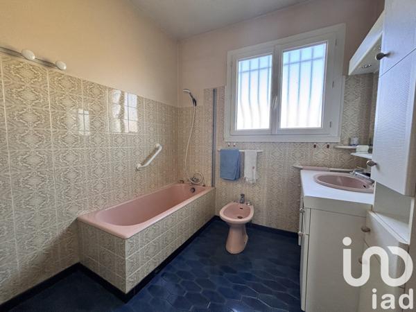 Maison à vendre 8 pièces 133 m² Aubenas