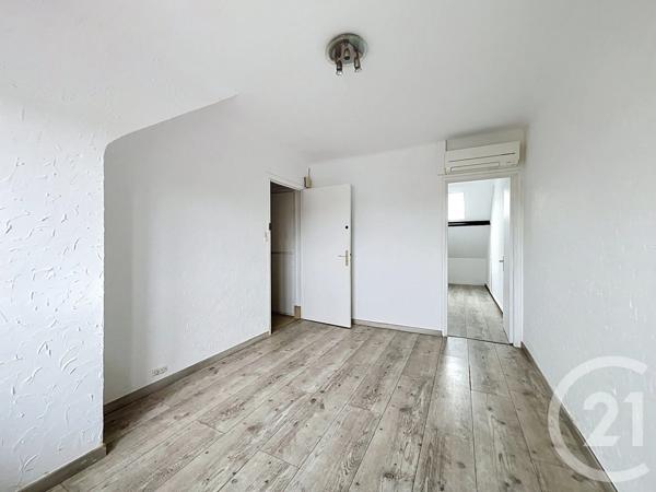 Appartement F4 à vendre  5 pièces - 78,15 m 2   ESSEY LES NANCY  - 54