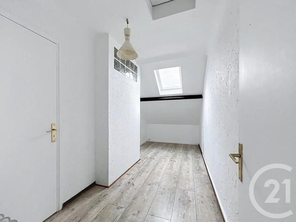 Appartement F4 à vendre  5 pièces - 78,15 m 2   ESSEY LES NANCY  - 54