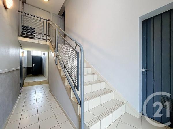 Appartement F4 à vendre  5 pièces - 93,65 m 2   METZ  - 57
