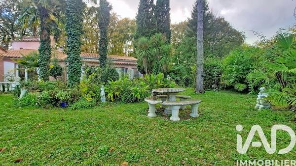 Maison à vendre 5 pièces 165 m² Yvrac