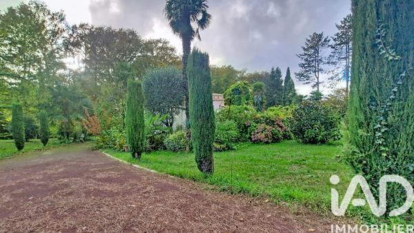 Maison à vendre 5 pièces 165 m² Yvrac