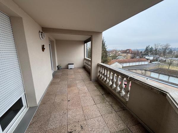 bel appartement proche du centre ville