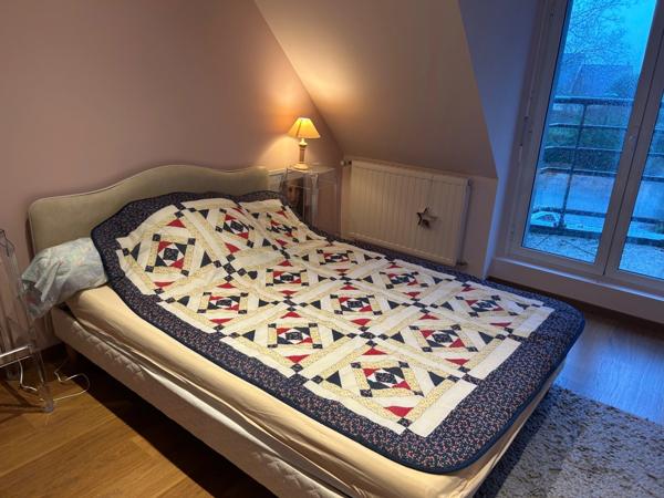 Maison d’architecte vie de plain pied chambre parentale en RDC avec piscine chauffée proche plages ARRADON (56)