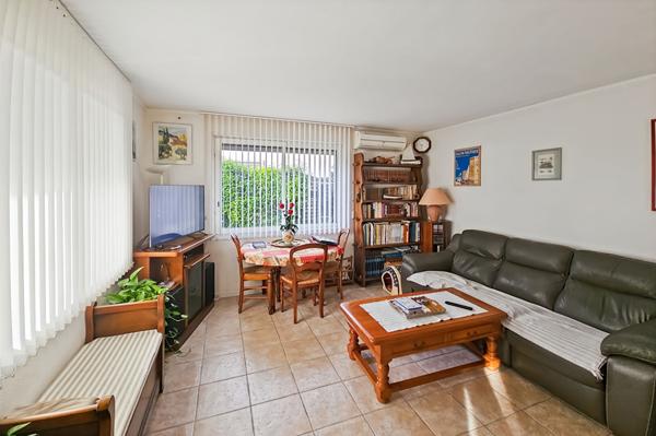 LE PRADET, achat nue -propriété d'un appartement T2 avec jardin