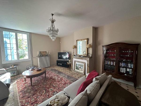 Maison à vendre à Chouzé-sur-Loire dans l'Indre-et-Loire (37140), ref : 2023/1950   
BOURGUEIL