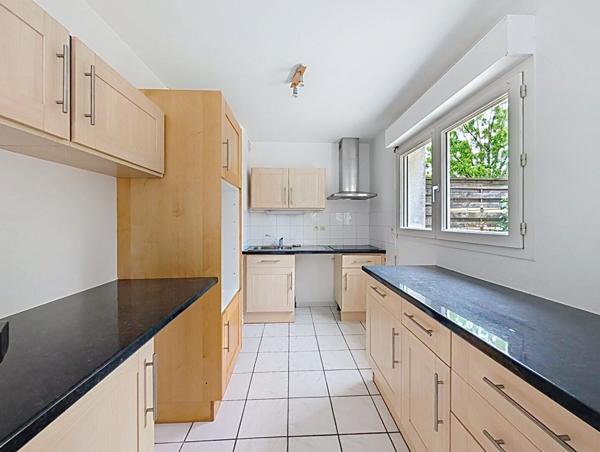 T3 Appartement avec Grand Jardin - 3 pièces/2 chambres - Bruges La Hutte/Darnal (33520)