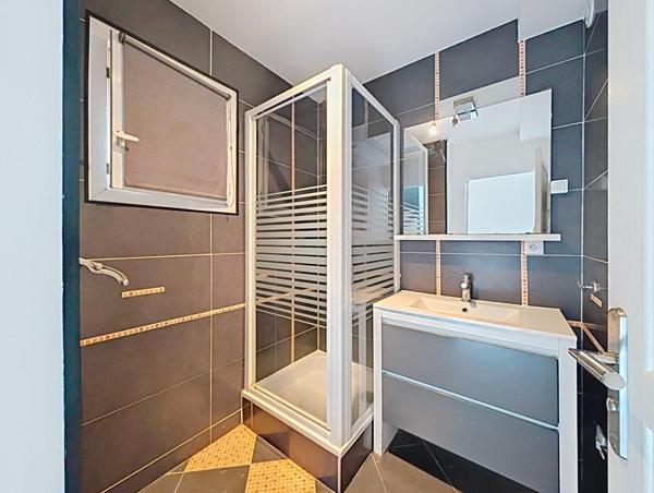 T3 Appartement avec Grand Jardin - 3 pièces/2 chambres - Bruges La Hutte/Darnal (33520)