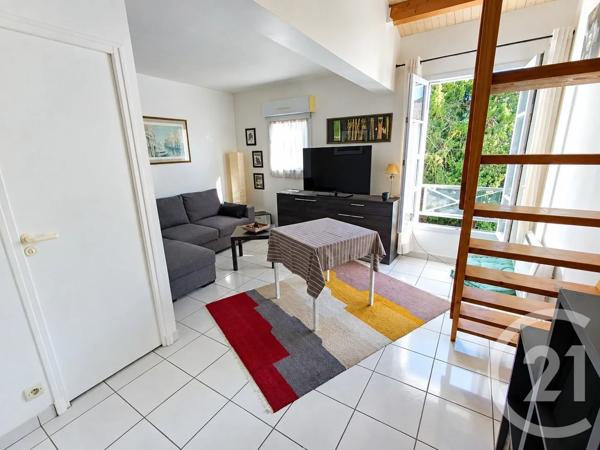 Appartement Studio à vendre  1 pièce - 27,19 m 2   LA ROCHELLE  - 17
