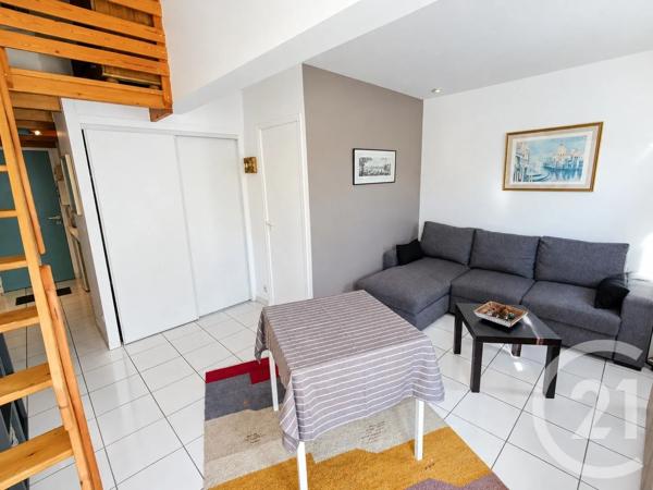 Appartement Studio à vendre  1 pièce - 27,19 m 2   LA ROCHELLE  - 17