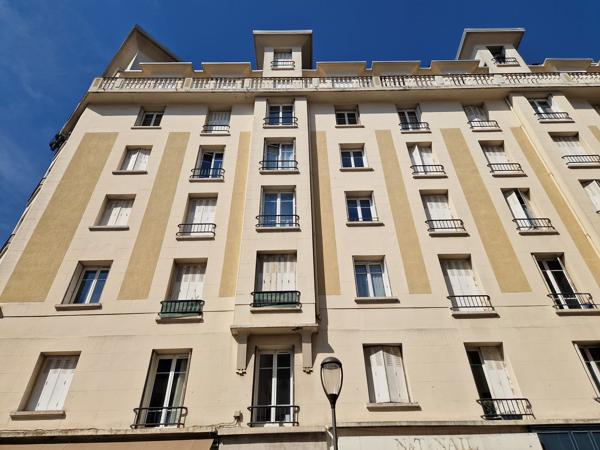 Appartement
         2 pièces
        - 32 m² Exclusivité 229 000 € *