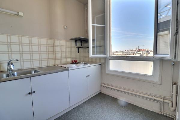 Appartement
         2 pièces
        - 32 m² Exclusivité 229 000 € *