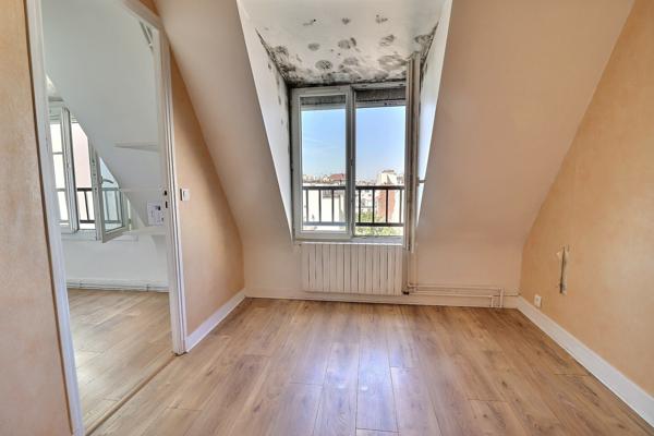 Appartement
         2 pièces
        - 32 m² Exclusivité 229 000 € *