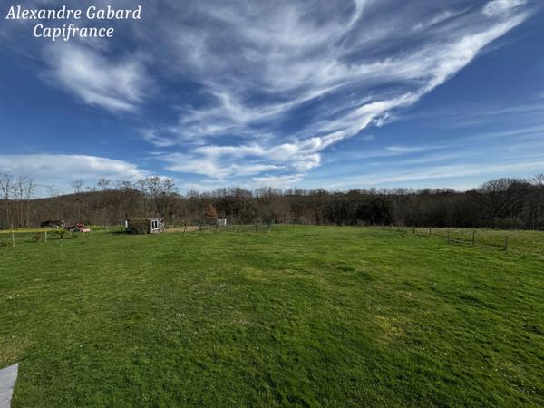 Contemporaine de plain-pied - 3 chambres - Piscine - Garage - Jardin