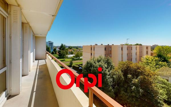 Appartement à vendre    3 pièces • 60 m2 Vaulx-en-Velin