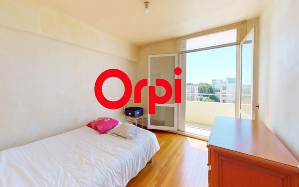 Appartement à vendre    3 pièces • 60 m2 Vaulx-en-Velin