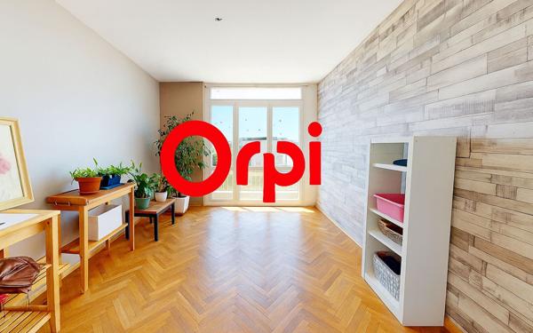 Appartement à vendre    3 pièces • 60 m2 Vaulx-en-Velin