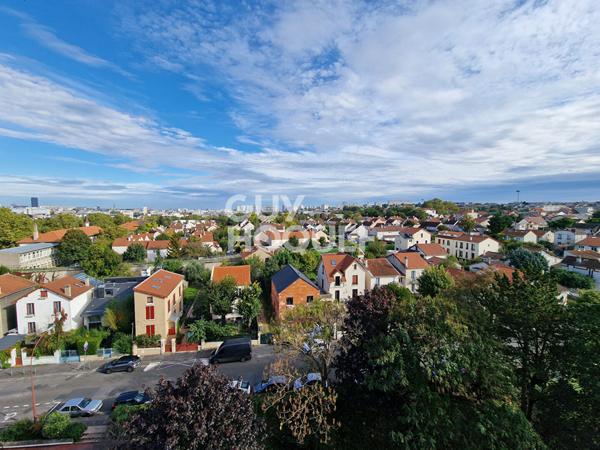 5 PIÈCES - PARKING - CELLIER