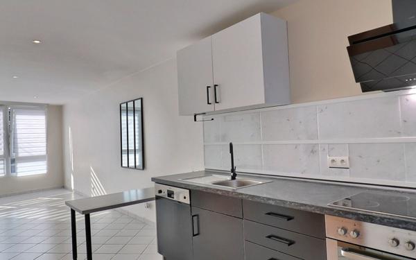 Maison à vendre    3 pièces •  Morsbach