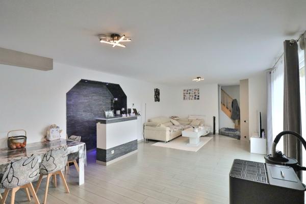 🏡 Maison rénovée – aucun travaux à prévoir – Arcey (25750)