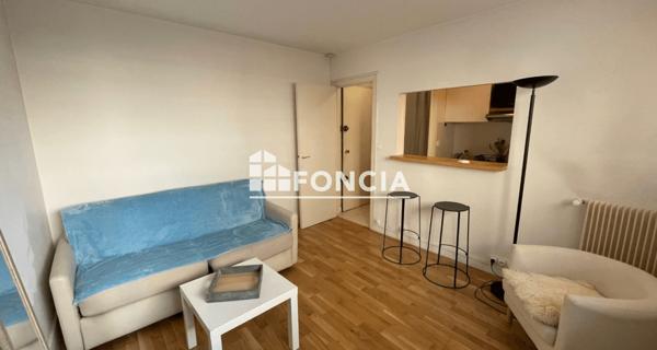Location Studio meublé 18.88 m² - Paris 75015