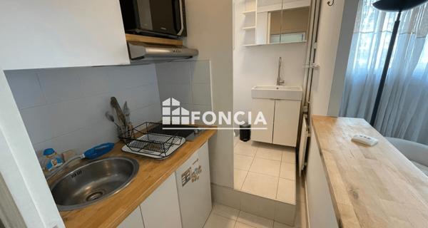 Location Studio meublé 18.88 m² - Paris 75015