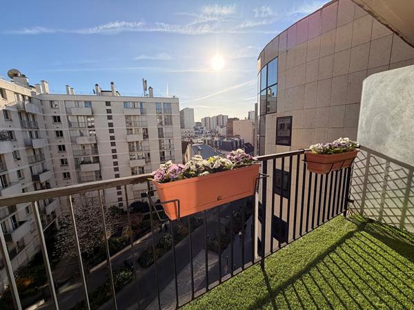 À vendre : Appartement 3 pièces avec balcon