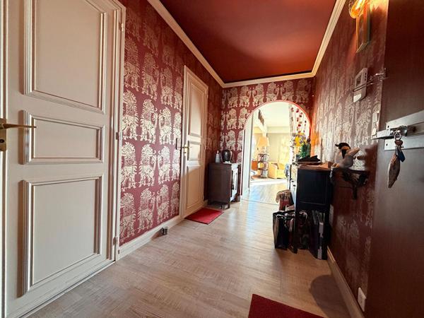 À vendre : Appartement 3 pièces avec balcon
