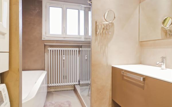 Appartement à vendre    5 pièces • 152,04 m2 Lyon 6