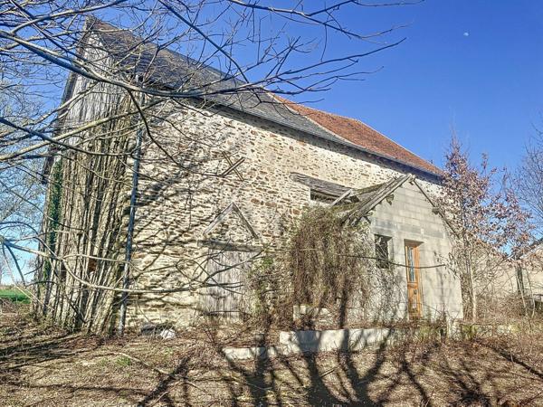 Maison à vendre    1 pièce •  Nouzerines