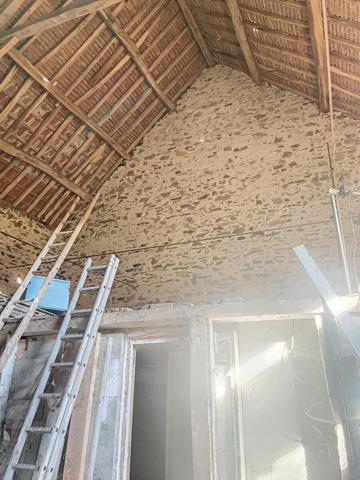 Maison à vendre    1 pièce •  Nouzerines