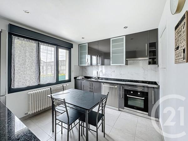 Maison à vendre  6 pièces - 108 m2 ST JEAN DE LA RUELLE - 45