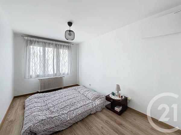 Maison à vendre  6 pièces - 108 m2 ST JEAN DE LA RUELLE - 45