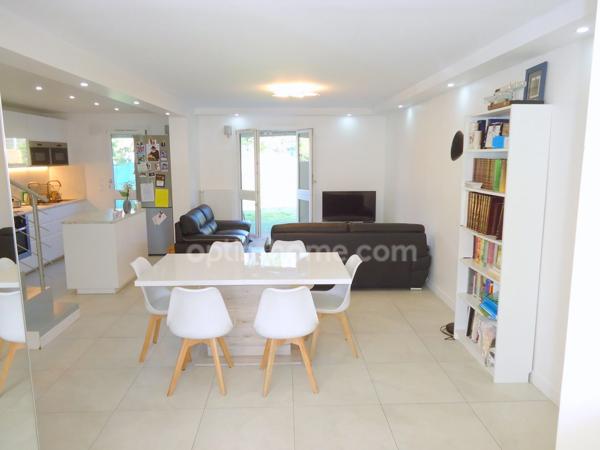 Sarcelles- Maison Familiale de 5 pièces - 88m2 - Terrain 216m2 - 355 000 € FAI