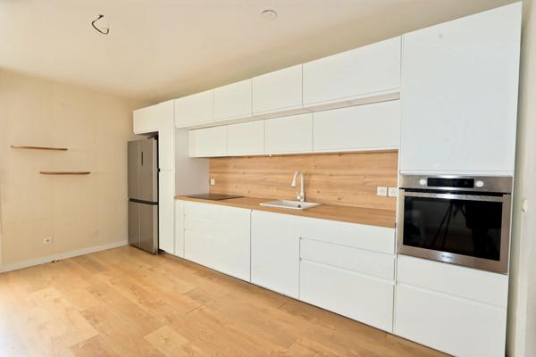 MAUGUIO Appartement T3 - résidence - 60 m2 jardin + terrasse + garage